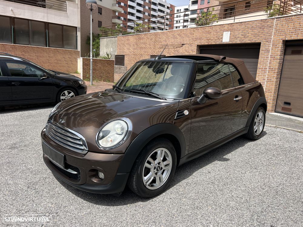 MINI Cabrio Cooper D Highgate - 9