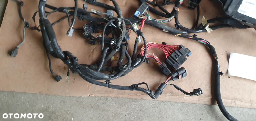 Wiązka instalacja silnika kabiny Renault Trafic III Vivaro B 1.6 DCI CDI 93460519 240141985R - 5