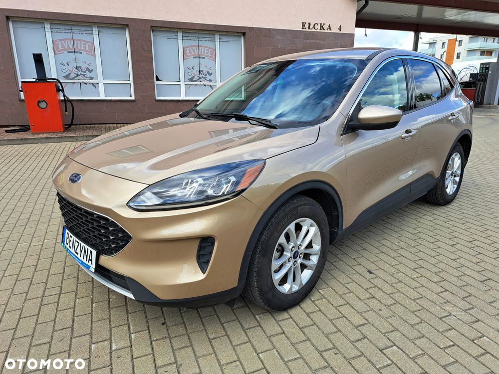 Ford Kuga - 1