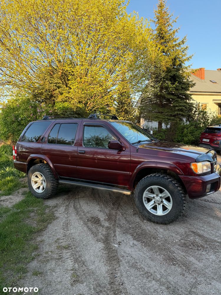 Nissan Pathfinder - 4