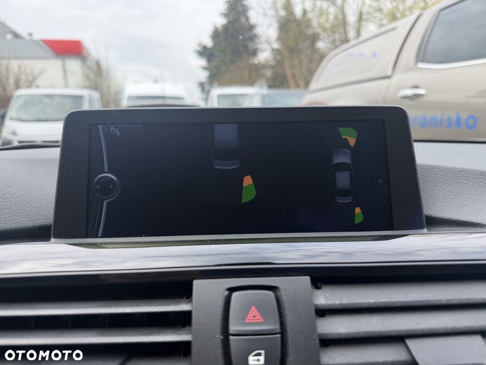 BMW Seria 3 - 17