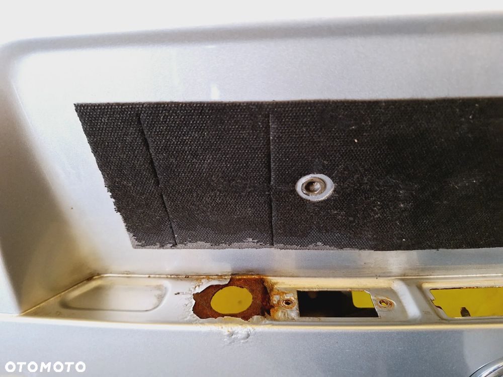 KLAPA SZYBA TYŁ TYLNA POKRYWA BAGAŻNIKA KLAPA SZYBA BAGAŻNIKA TYŁ VW PASSAT B5 KOMBI LIFT FL LAK: LA7W NR444 - 24