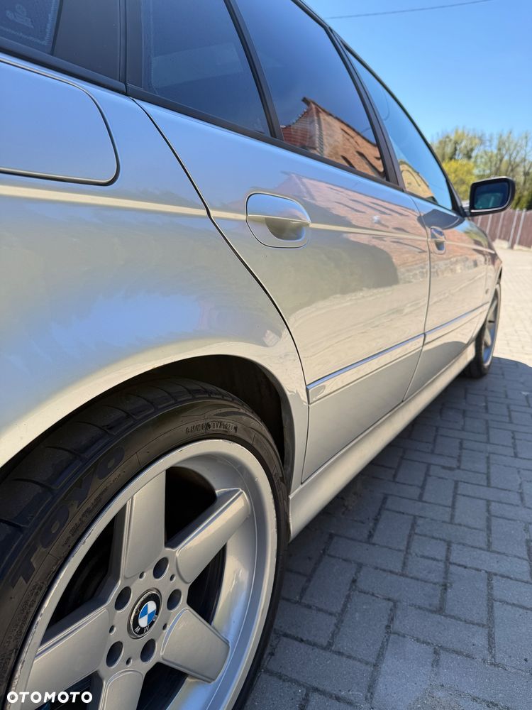 BMW Seria 5 - 11