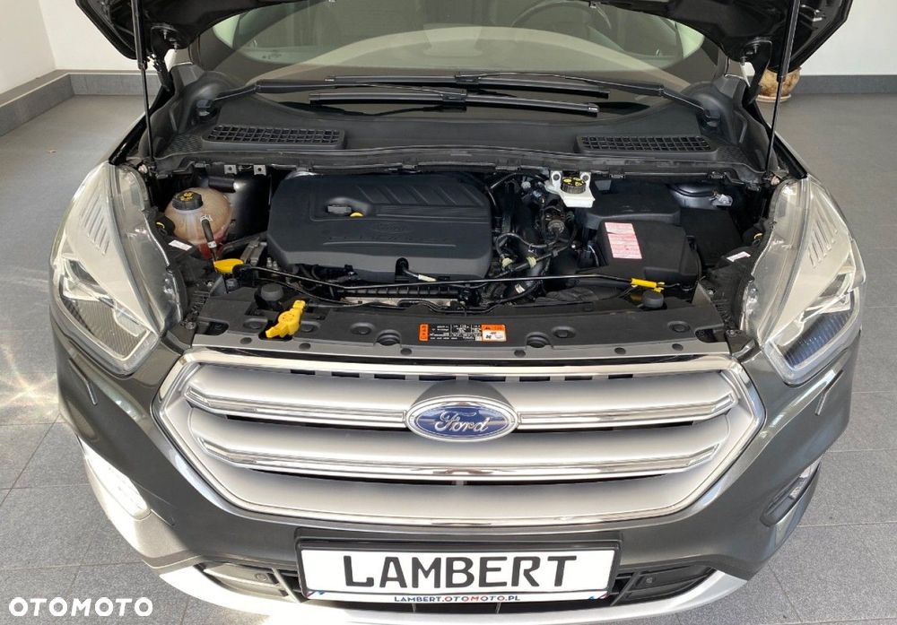 Ford Kuga - 17