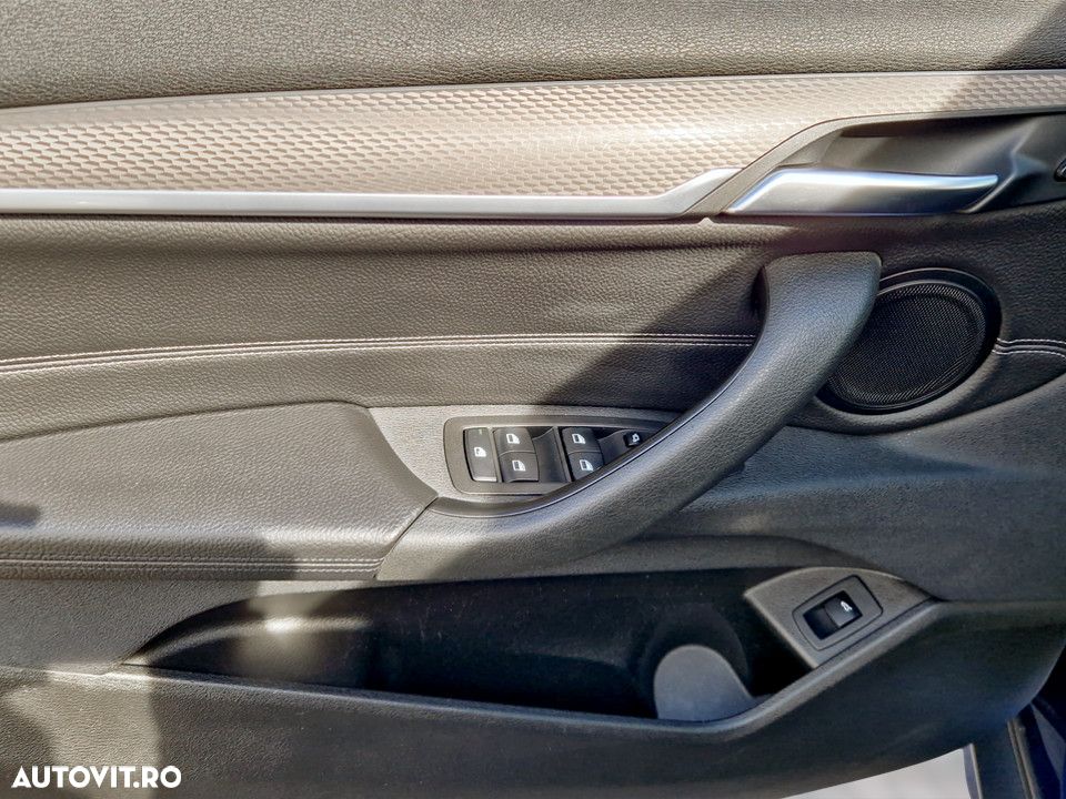 BMW X2 xDrive20i AT - 16