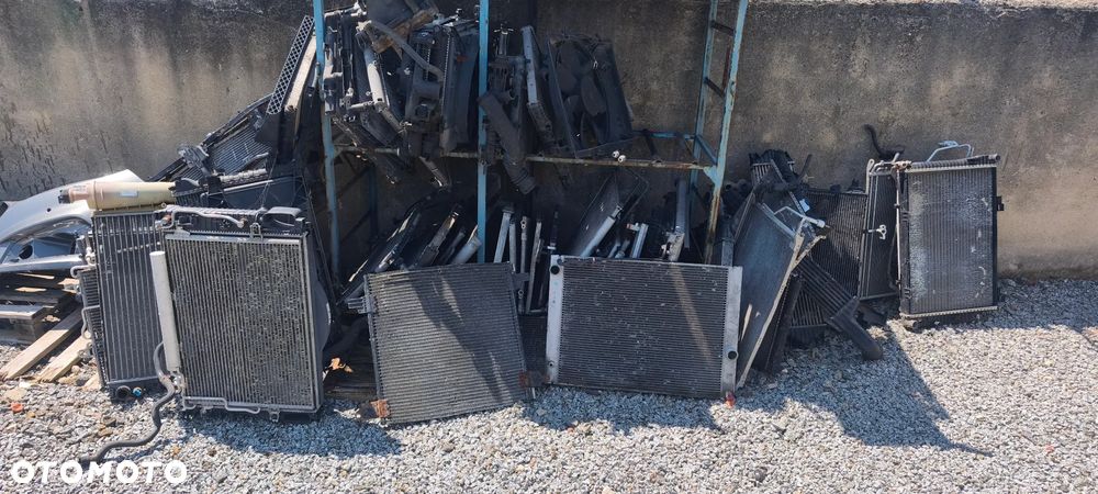 Likwidacja szrotu sprzedaż całego magazynu wszystkich części - 13