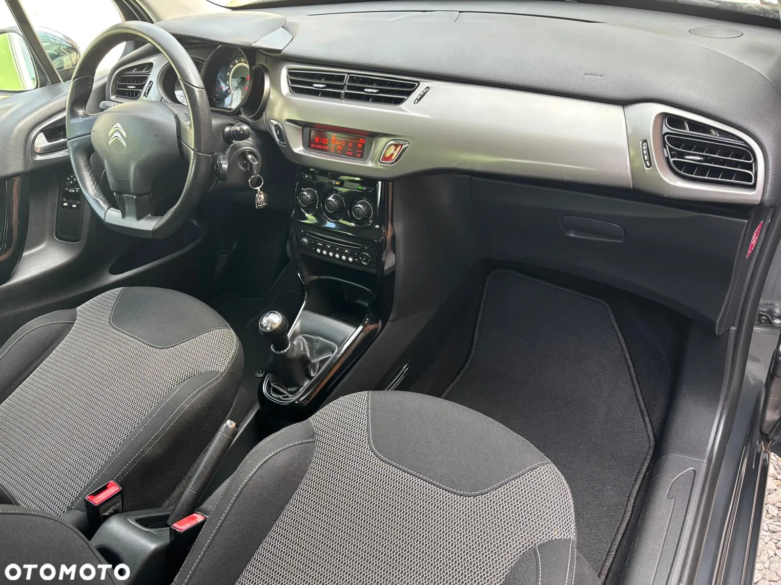 Citroën C3 1.4 HDi Attraction - 12