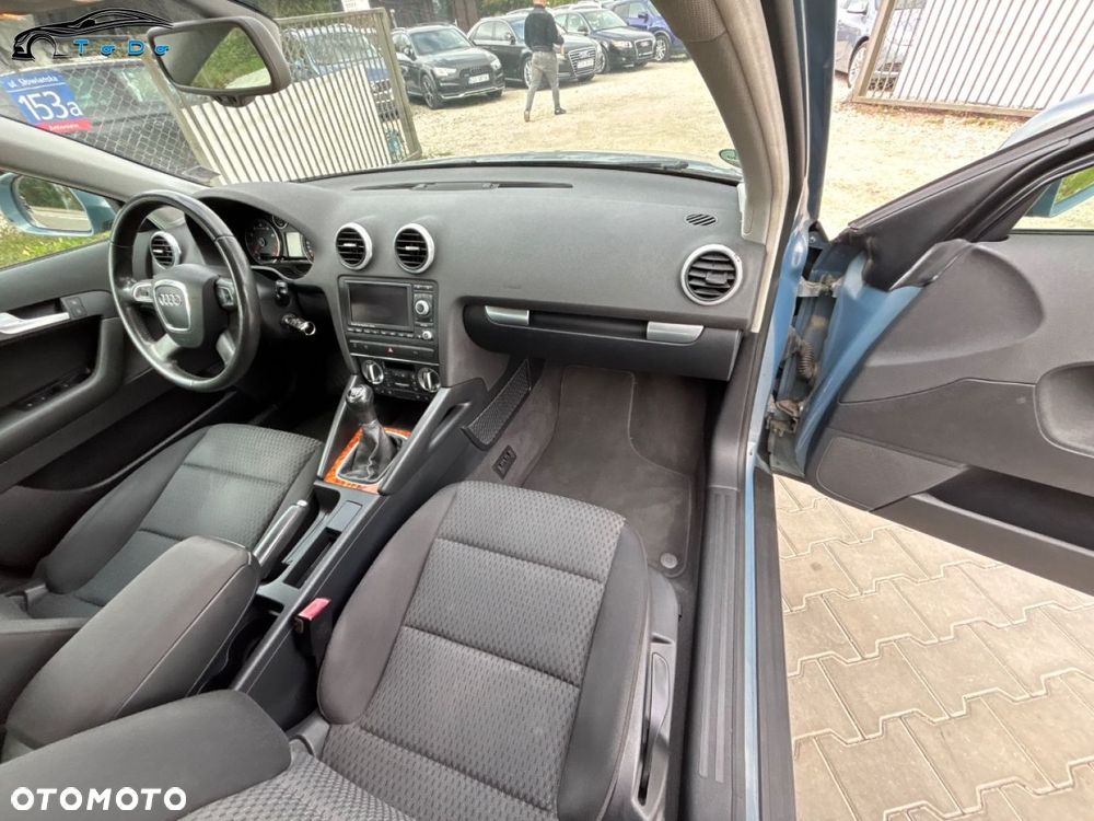 Audi A3 Sportback 1.4 TFSI Ambiente - 26