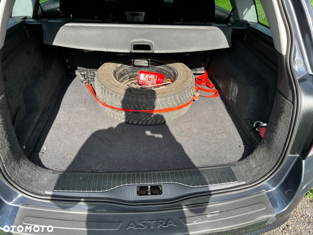 Opel Astra 1.8 Innovation - 19