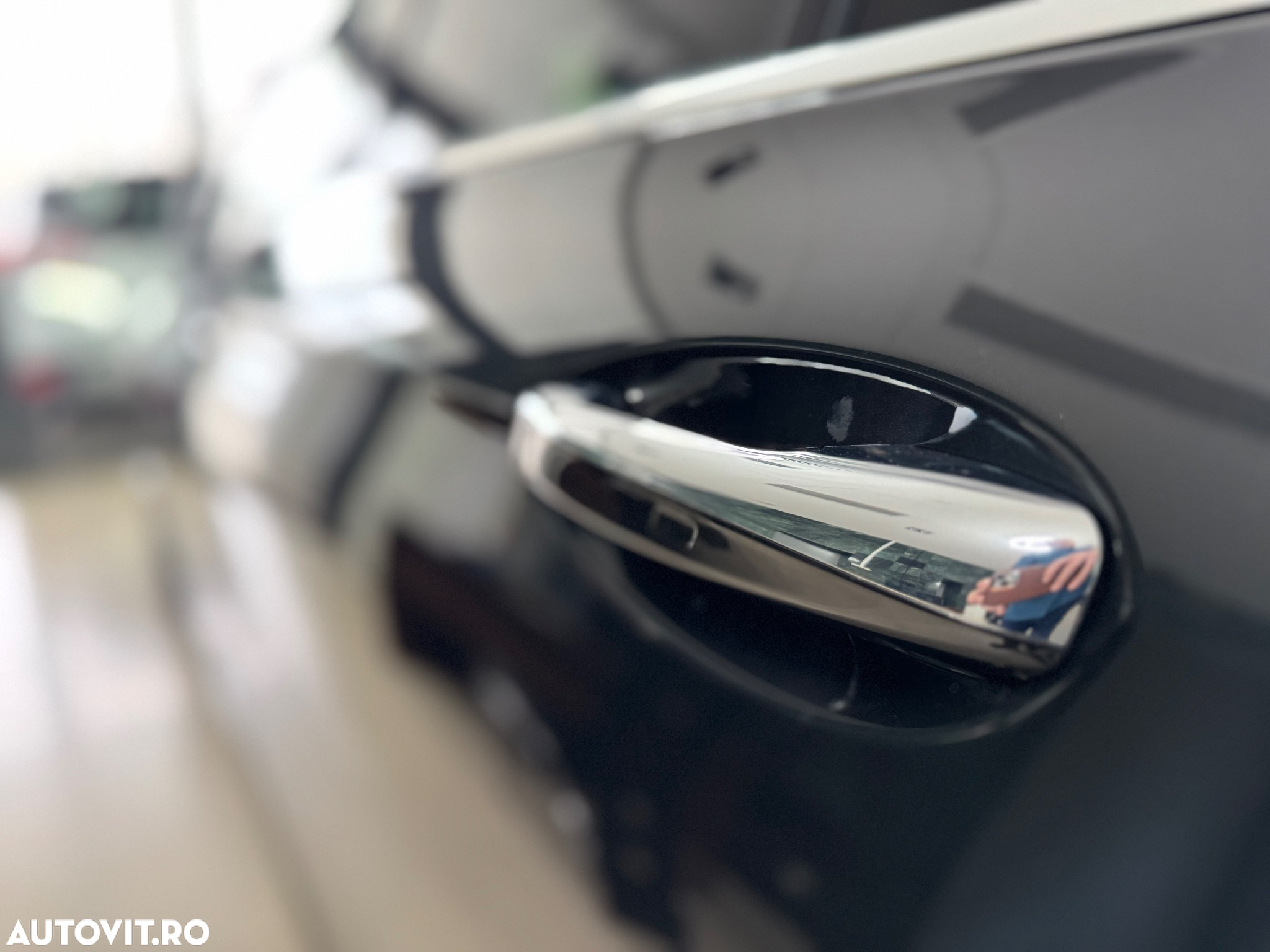 Mercedes-Benz E 300 4Matic 9G-TRONIC AMG Line - 19