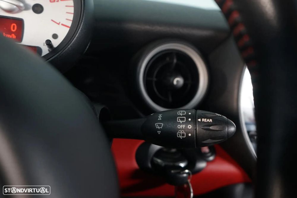 MINI 3 Portas Cooper D - 22