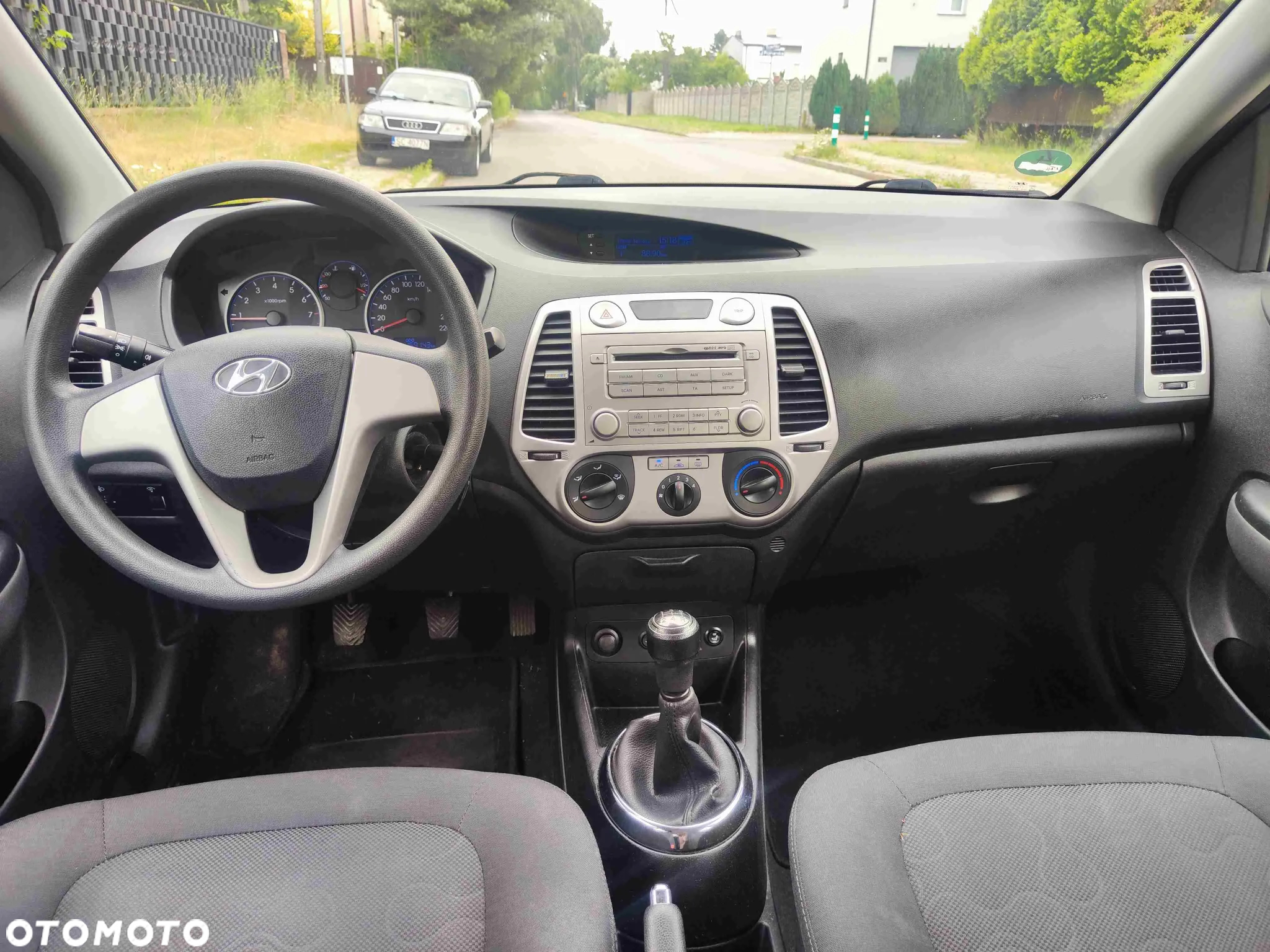 Hyundai i20 1.2 Comfort - 11