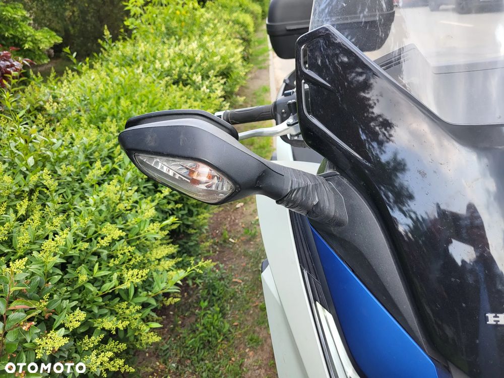 Honda NSS - 12