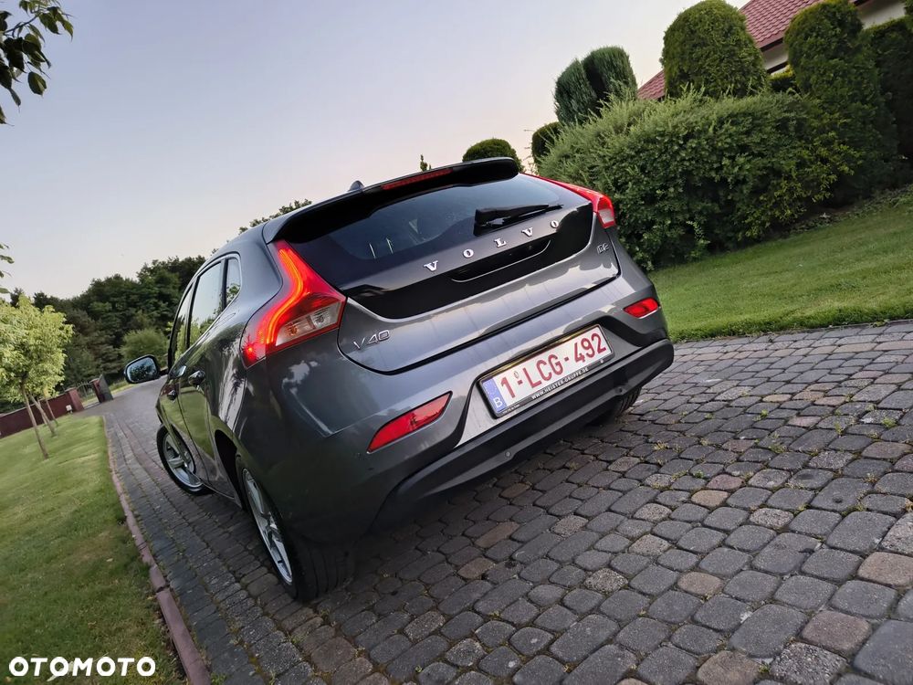 Volvo V40 D2 Summum - 7