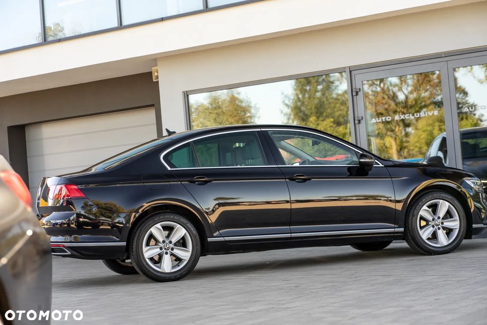 Volkswagen Passat 2.0 TDI EVO Elegance DSG - 25