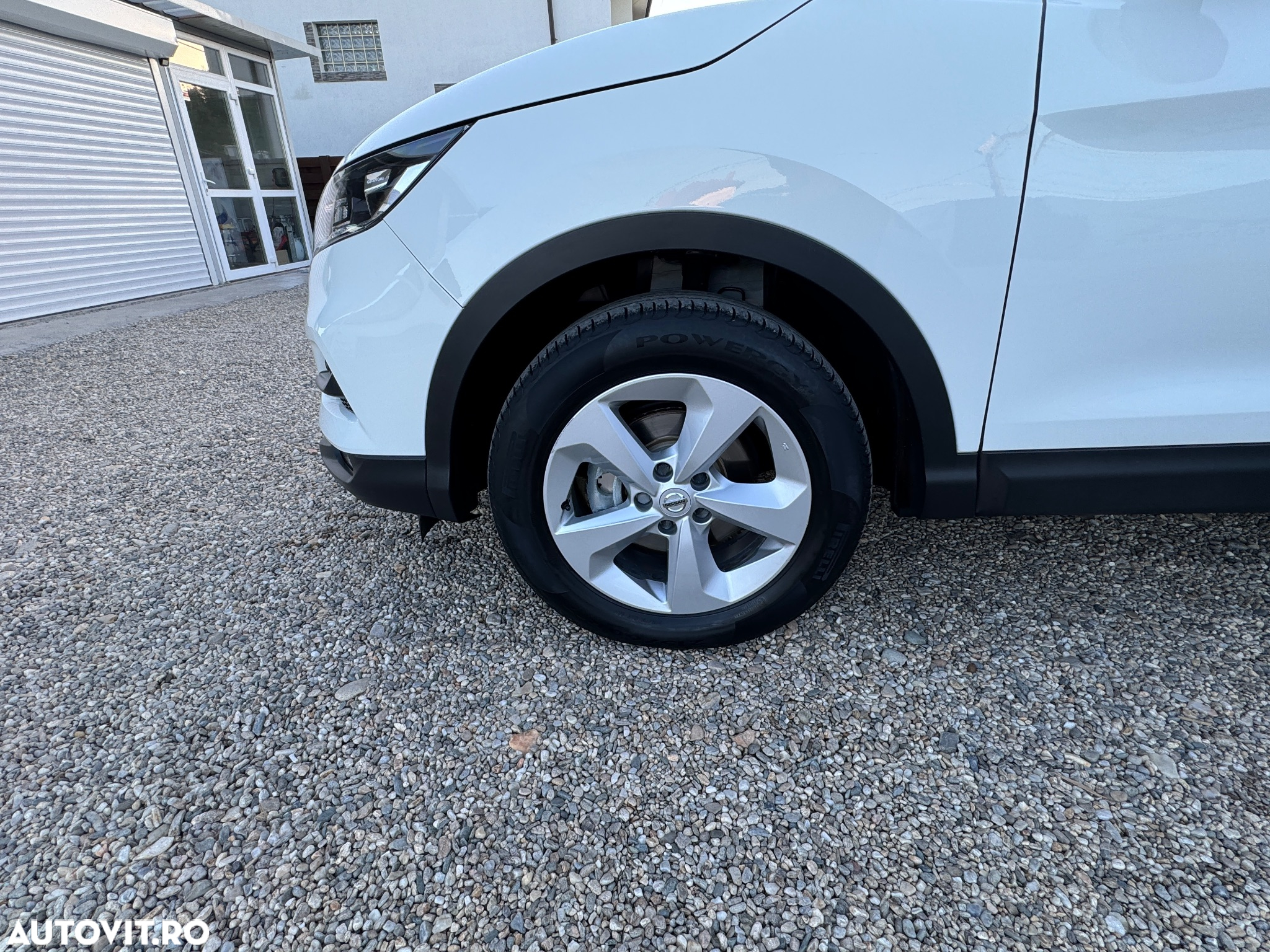 Nissan Qashqai 1.5 DCI N-CONNECTA - 33