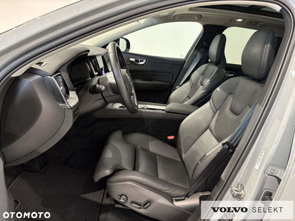 Volvo XC 60 - 22