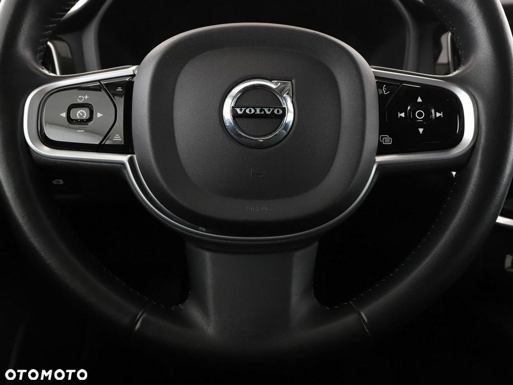 Volvo V60 Cross Country D4 AWD - 22