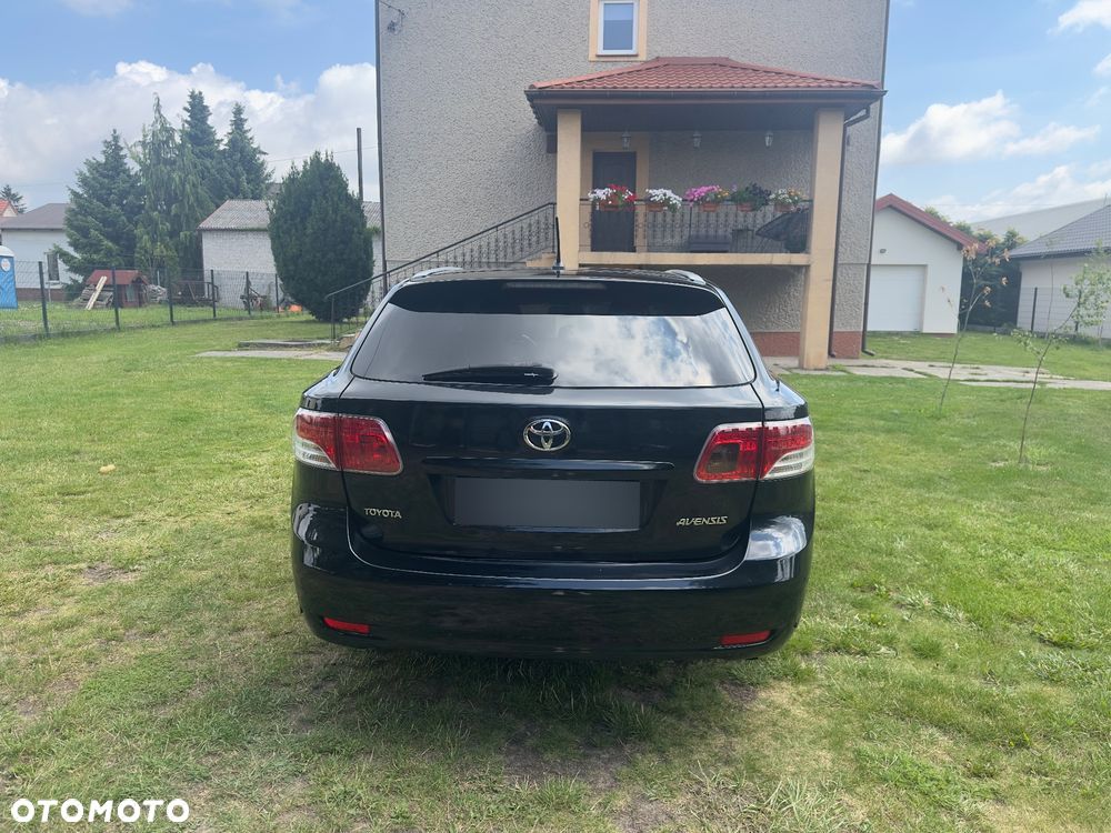 Toyota Avensis 2.2 D-4D Prestige NAVI - 5