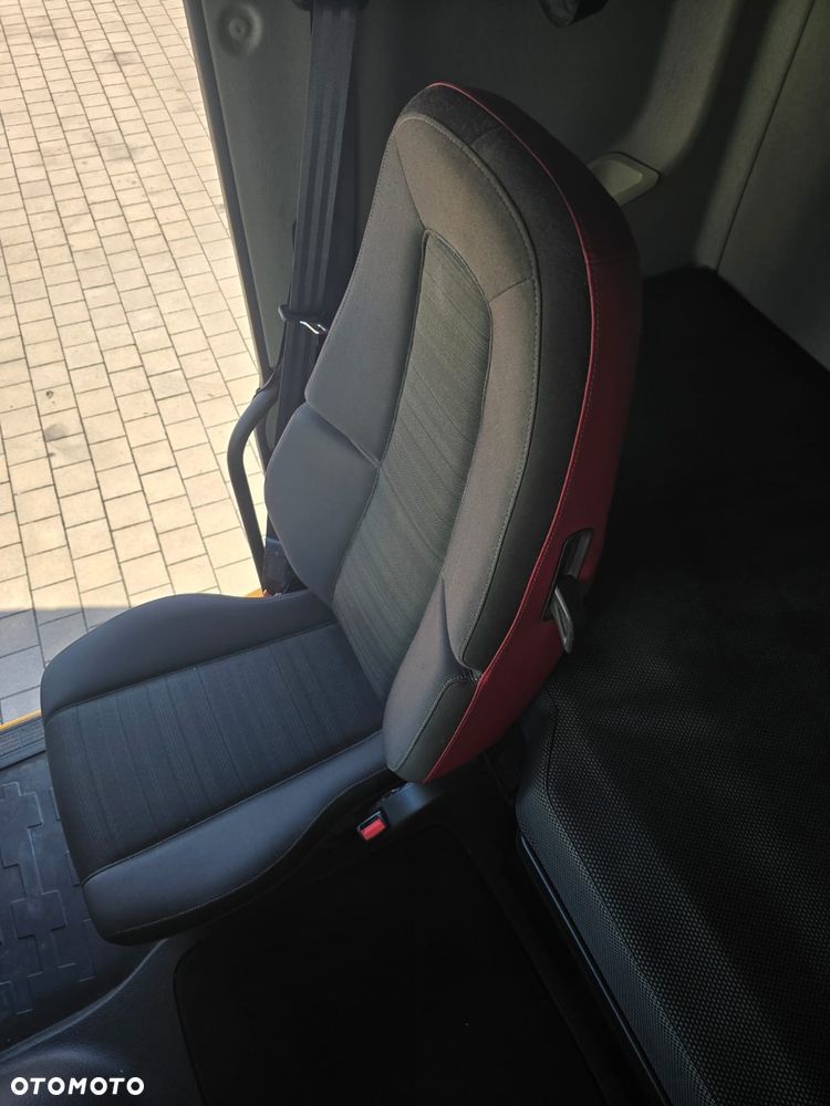 Volvo FH500! 2020! Pełny ADR!! Full opcja ! - 32