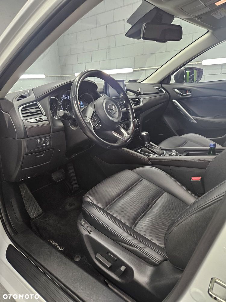 Mazda 6 - 7