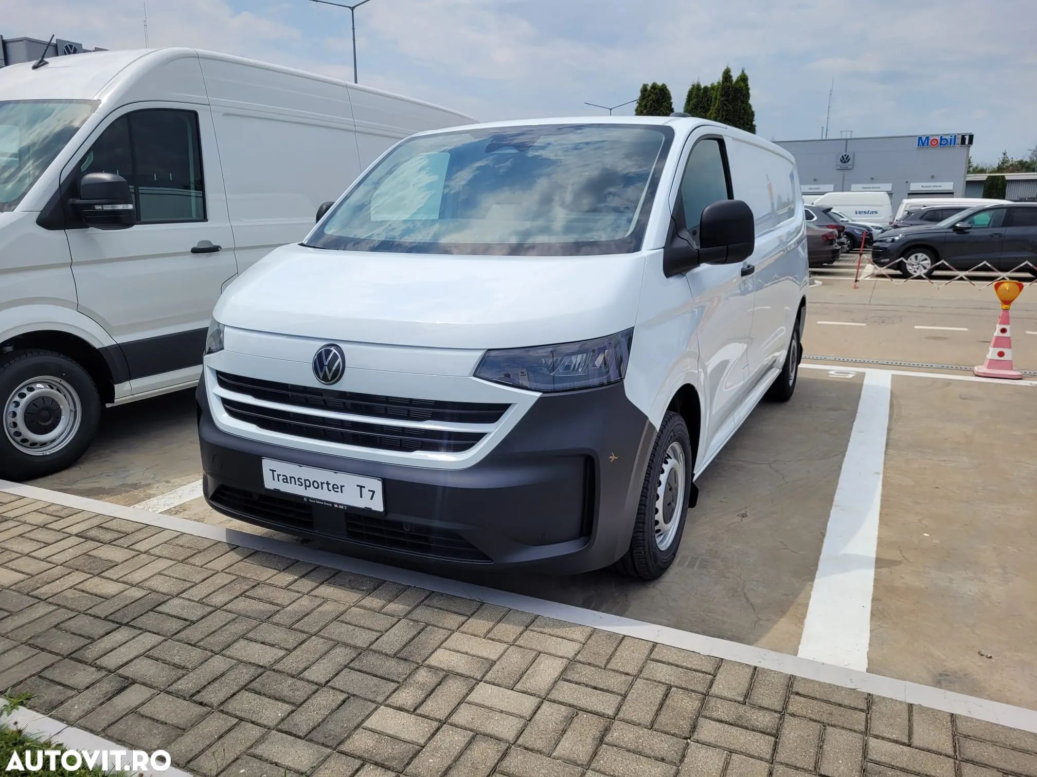 Volkswagen T7 Furgon LR - 1