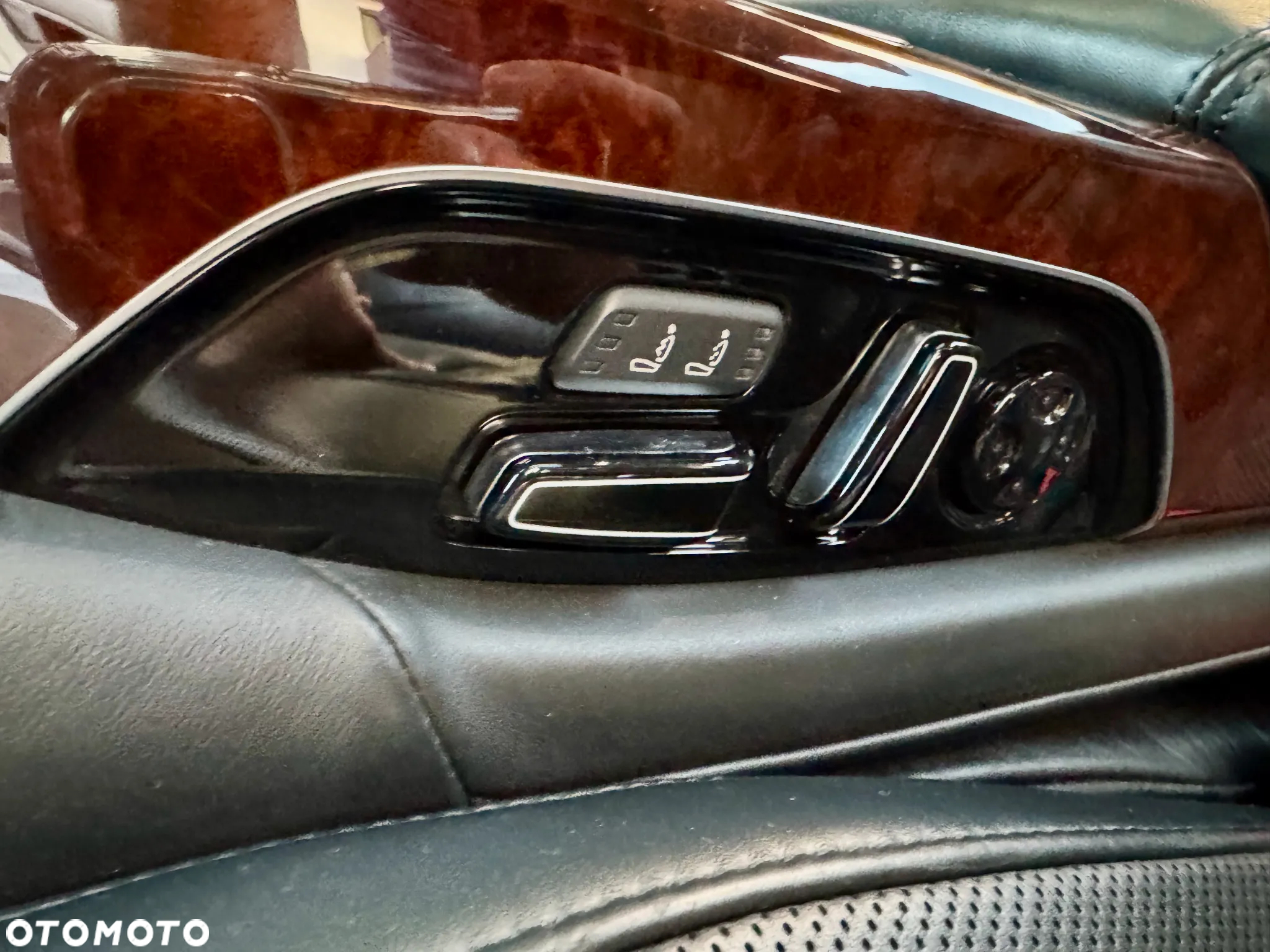 Audi A8 4.2 TDI L Quattro - 21