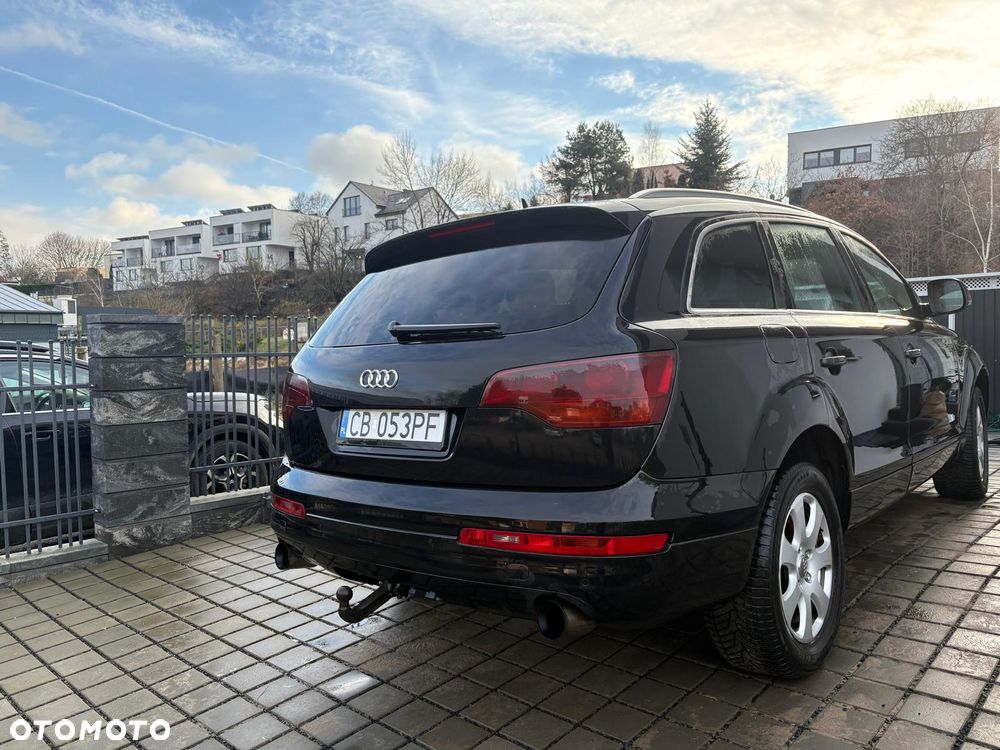 Audi Q7 - 3