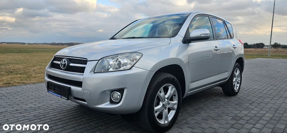 Toyota RAV4 2.0 VVT-i Sol