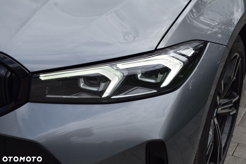 BMW Seria 3 320d xDrive mHEV M Sport sport - 36