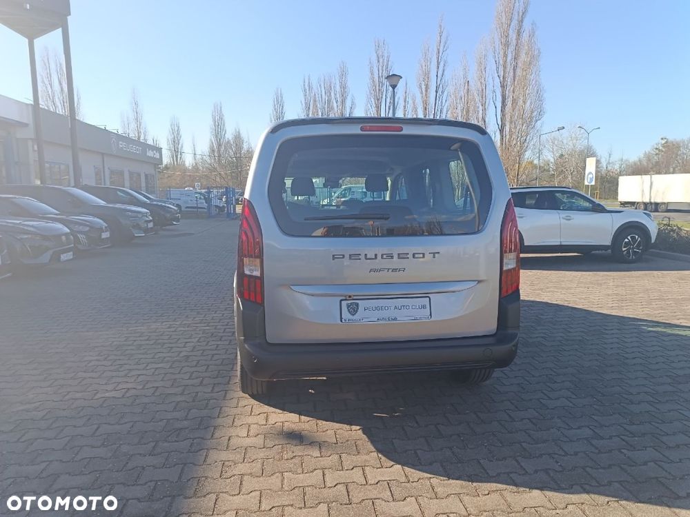 Peugeot Rifter - 6