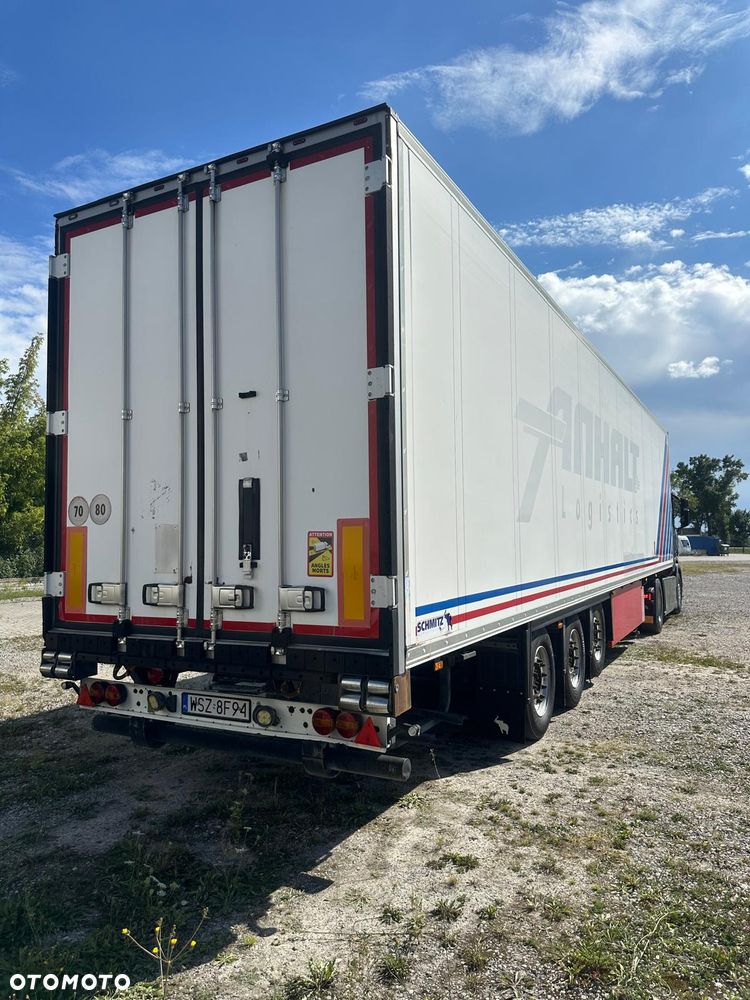 Schmitz Cargobull SKO 24/L - 3
