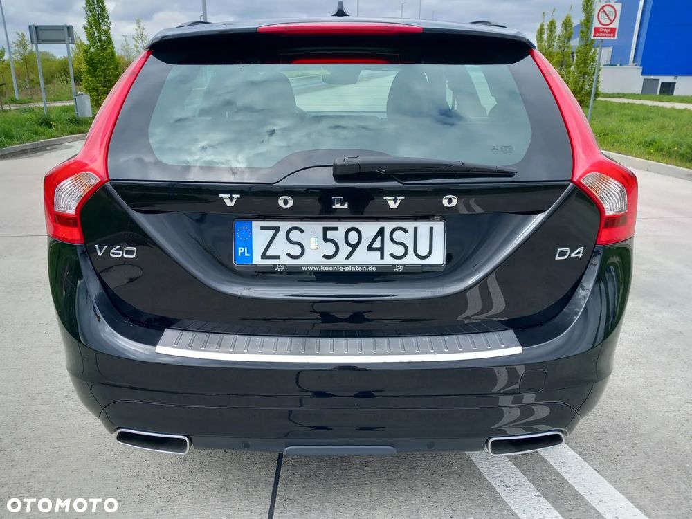 Volvo V60 D4 Linje Svart - 6