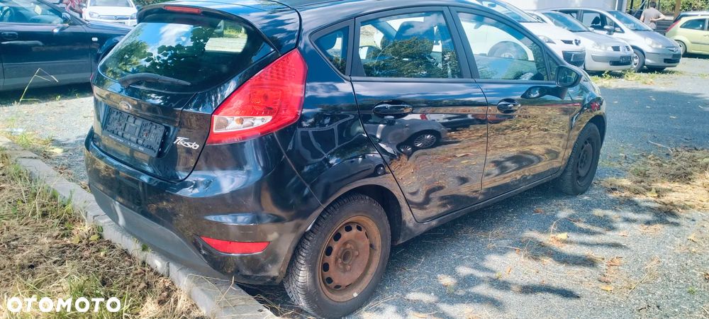 Ford Fiesta 1.25 Ambiente - 6
