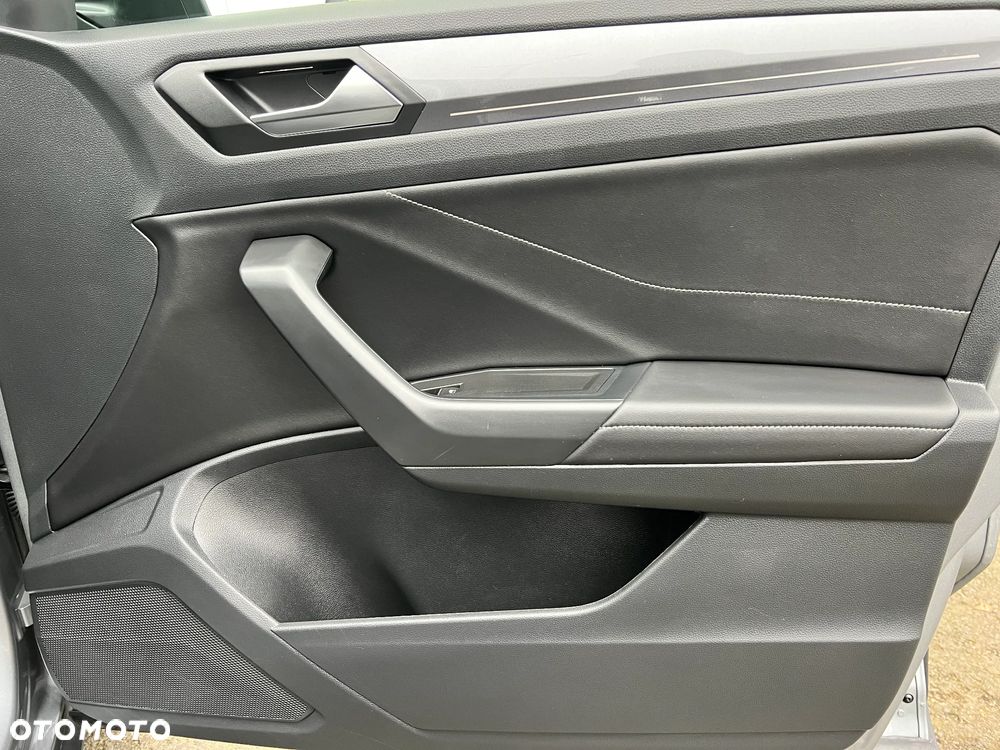 Volkswagen T-Roc 2.0 TDI SCR Style DSG - 17