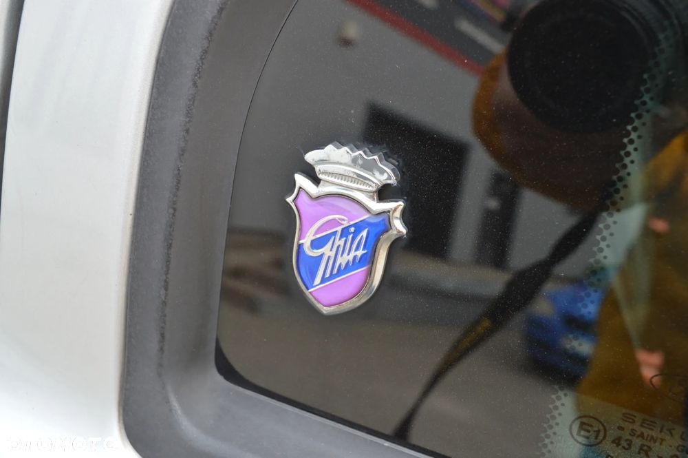 Ford Mondeo 1.8 Ghia X - 11