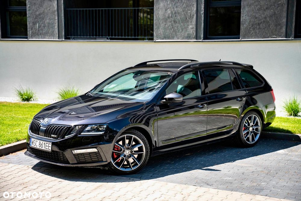 Skoda Octavia 2.0 TSI DSG RS - 3