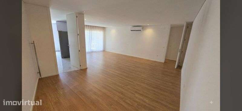 Apartamento T3 - centro de Famalicão - Grande imagem: 5/11