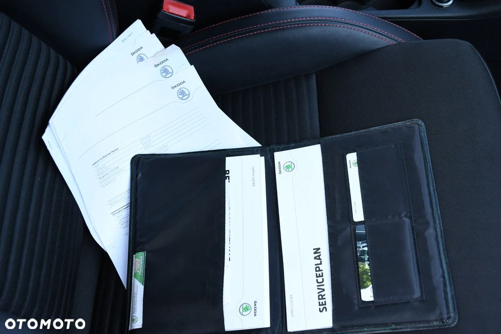 Skoda Octavia 2.0 TDI RS DSG - 16