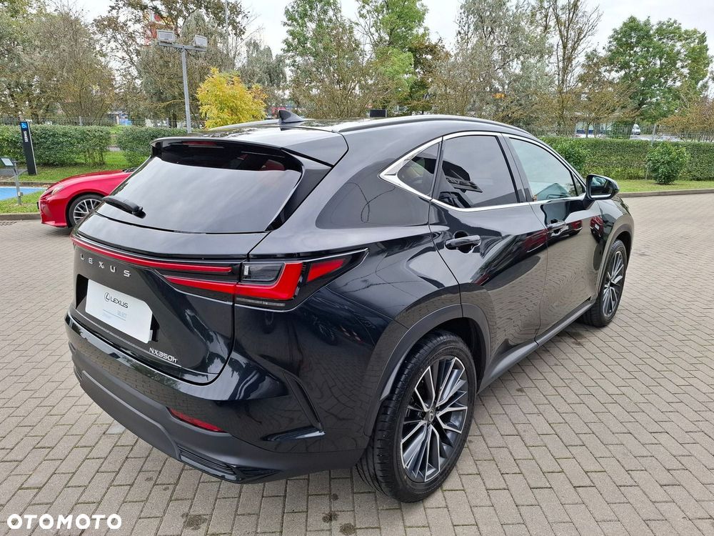 Lexus NX 350h Omotenashi AWD - 5