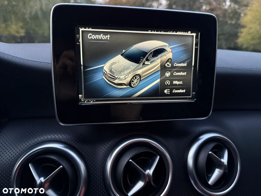 Mercedes-Benz Klasa A 180 7G-DCT AMG Line - 10