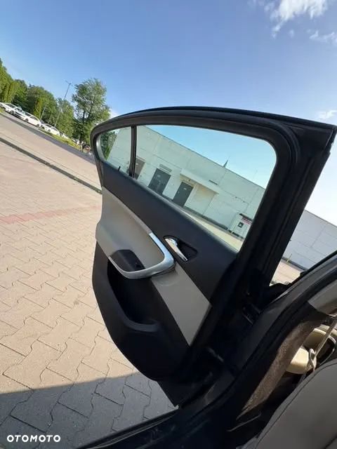 Opel Insignia 2.8 T V6 OPC - 25