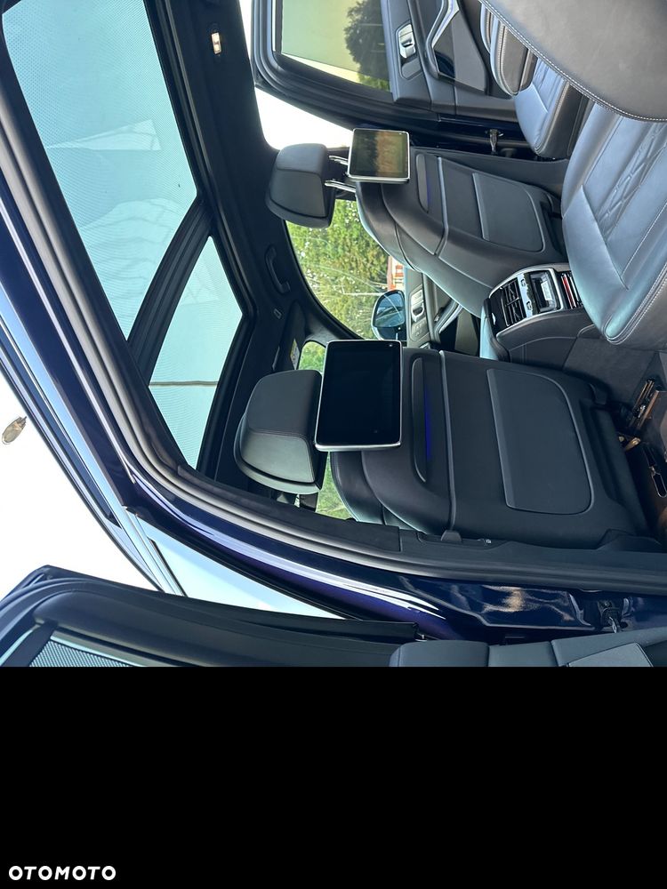 BMW X7 M50i sport - 23