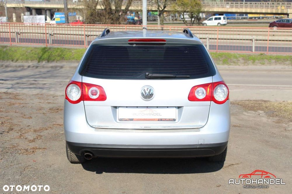 Volkswagen Passat - 5