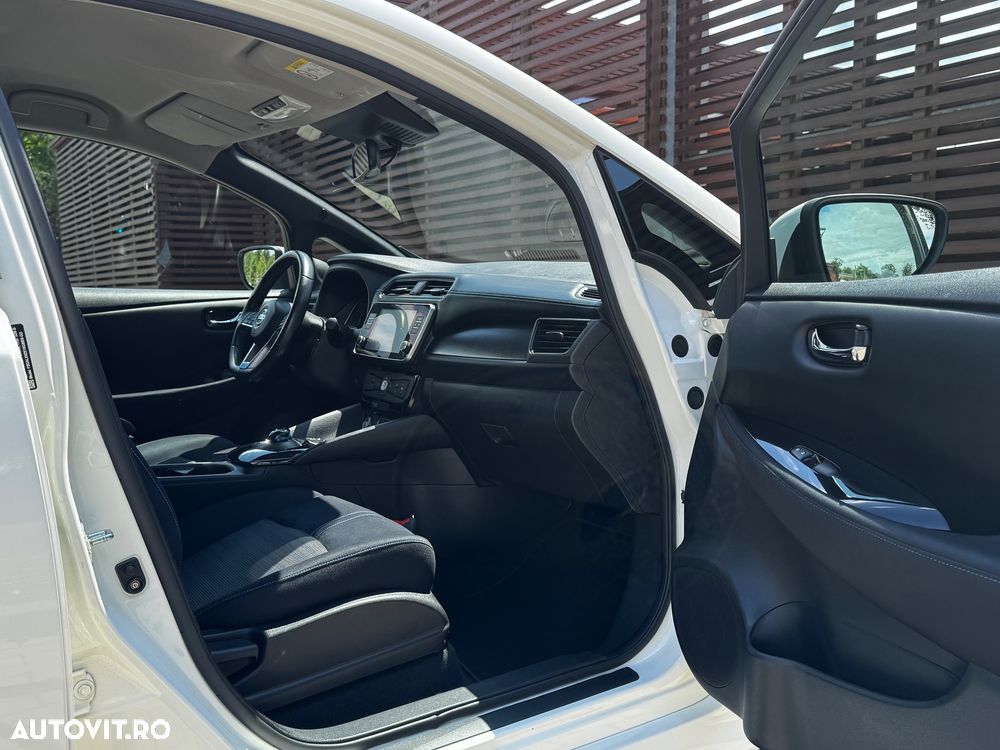 Nissan LEAF - 23