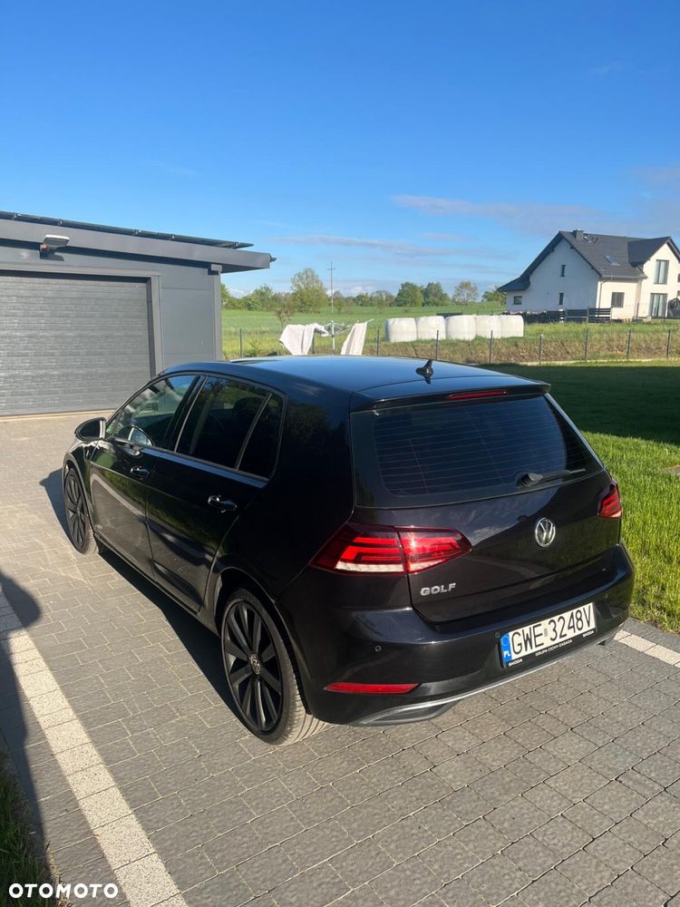 Volkswagen Golf - 3