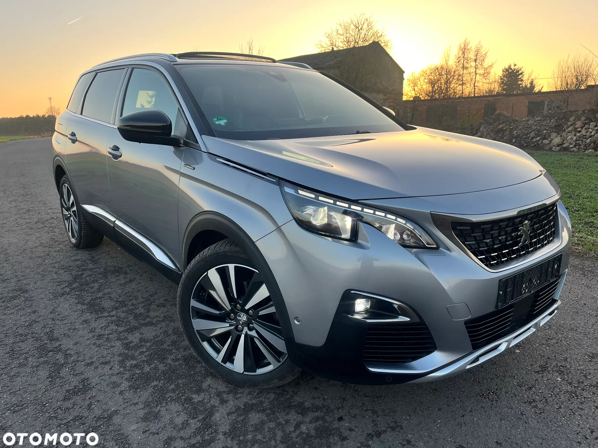 Peugeot 5008 1.5 BlueHDi GT S&S - 4