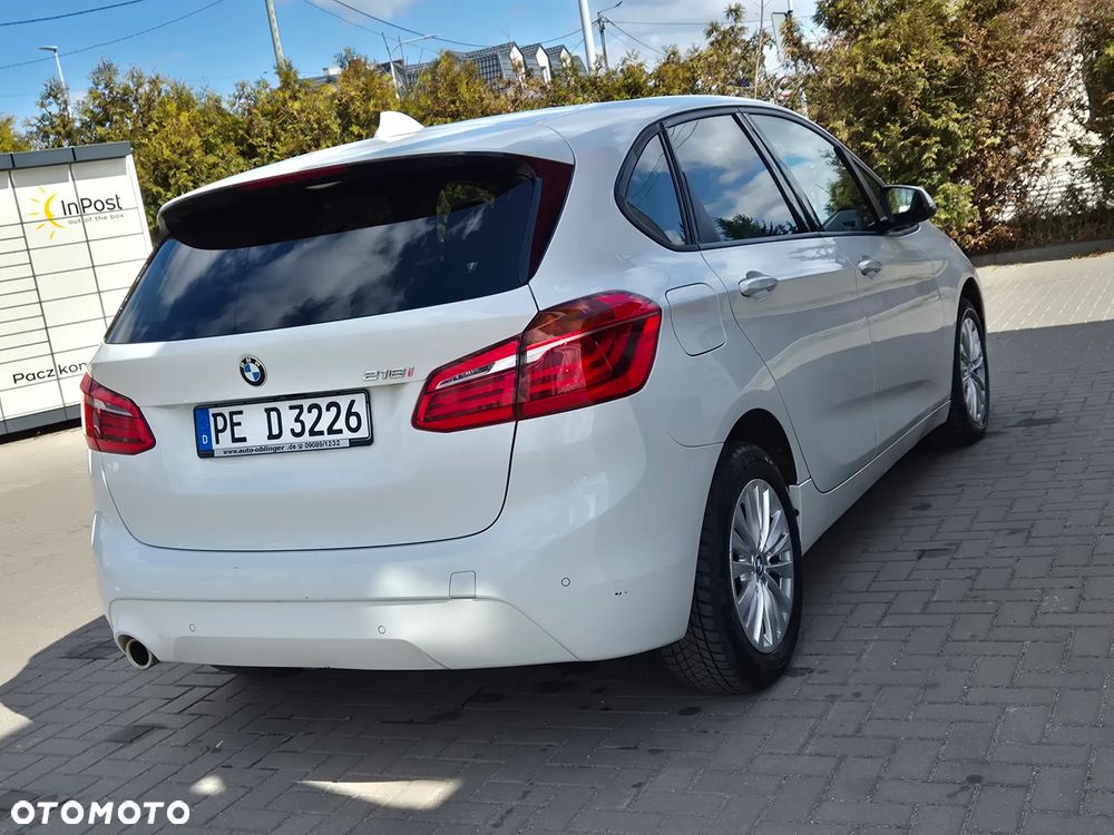 BMW Seria 2 218i Advantage - 11