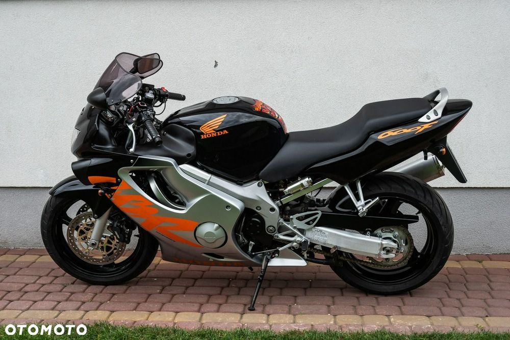 Honda CBR - 6