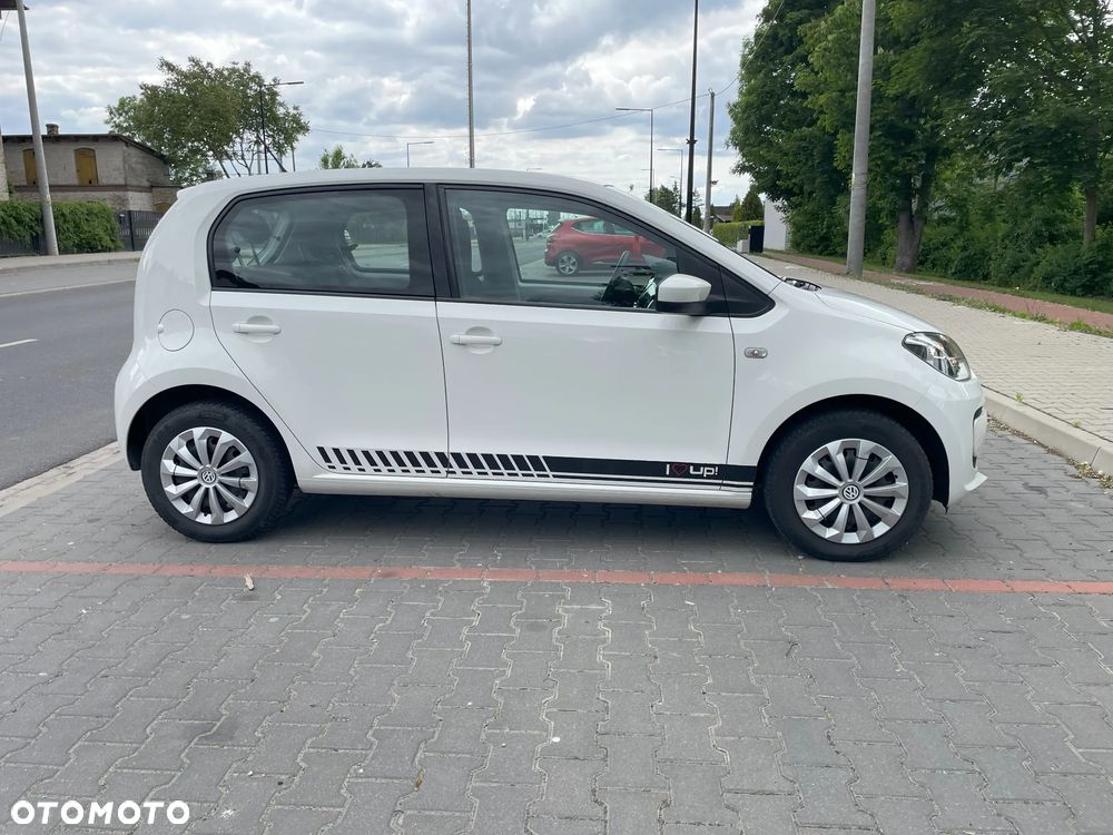 Volkswagen up! - 6